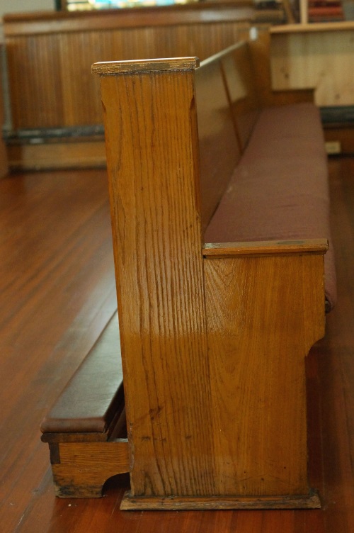 Used Pews For Sale By A Church Free Listings Summit Seating For
